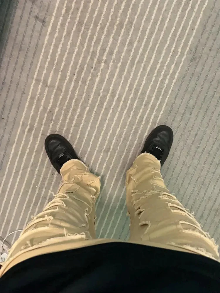 Mens streetwear ripped jeans fashionable cool stretch pink stacked edge denim pants mens Y2K punk patch work hip-hop pants 240907