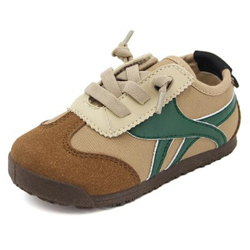 Casual Sports Shoes: Designer Black/Green/White/Pink Sneakers for Men and Women