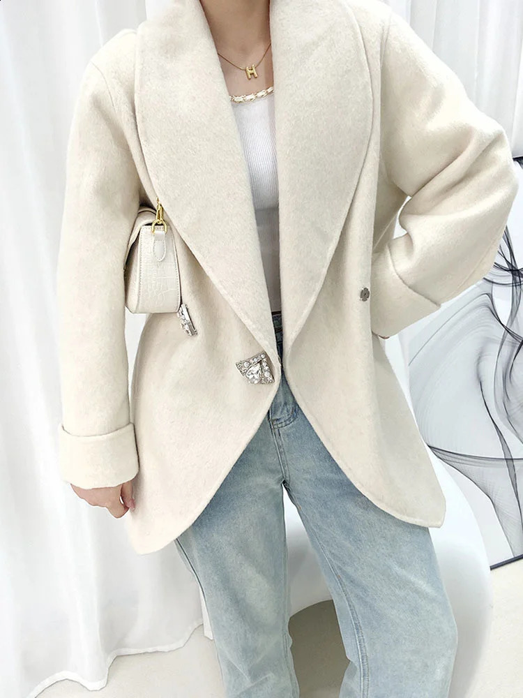 LANMREM High End Woolen Jackets Women Lapel Diamonds Single Breasted Solid Color Coat Fashion Autumn Winter 2AA1985 240911