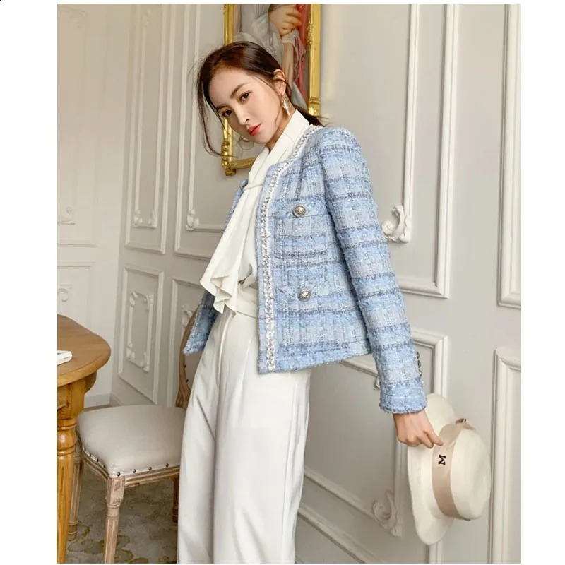 Women Small fragrance Temperament plaid Coat Autumn lady style long-sleeved tassel tweed coat high-end Ladies Jacket 240911