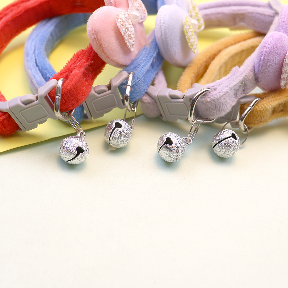 New Pet Cartoon Plush Cat Cute Bell Love Bow Small Dog Collar Jewelry