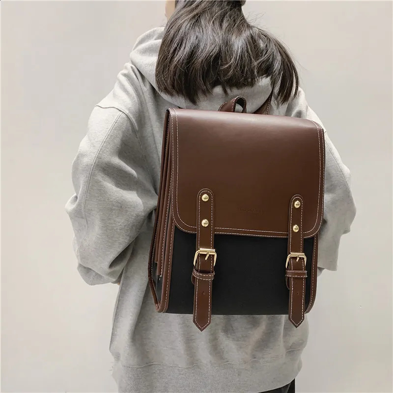 Fashionable Korean style womens high-capacity retro backpack handbag student retro multi-layer shoulder bag 240912