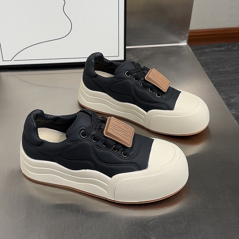 2024 Autumn New Soft Leather Versatile Thick Sole Niche Fashion Casual Shoes