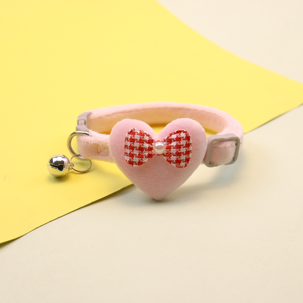 New Pet Cartoon Plush Cat Cute Bell Love Bow Small Dog Collar Jewelry