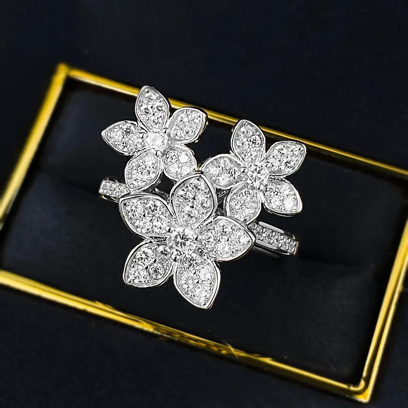 s925 Silver Flower Brocad Cluster Triple Wreath Womens European American French Fashion Edition 240914