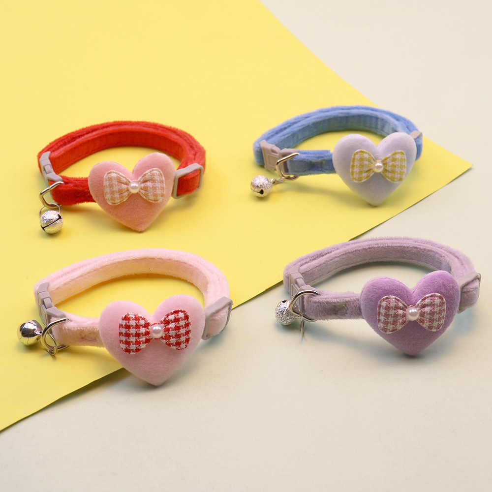 New Pet Cartoon Plush Cat Cute Bell Love Bow Small Dog Collar Jewelry