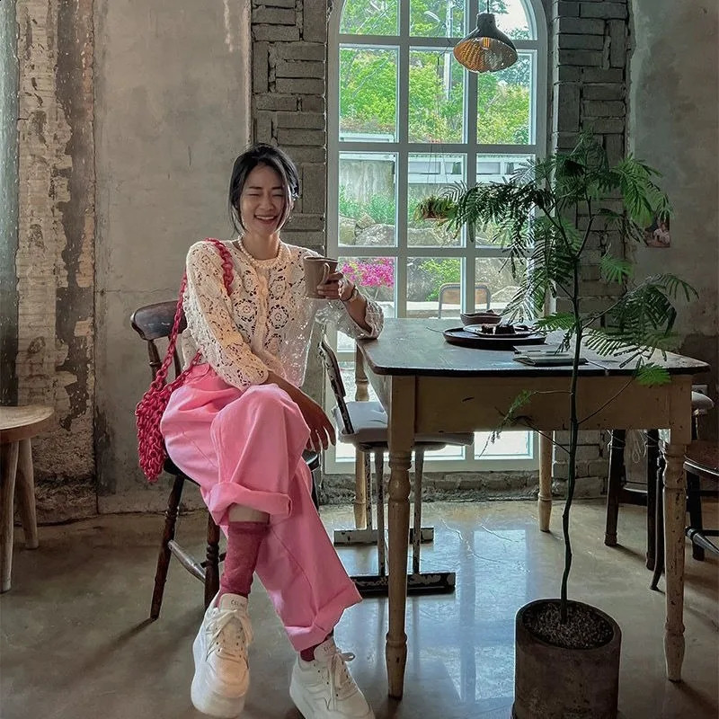 French Vintage Lace Hollow Knitted Embroidery n Short Outerwear Cardigan Sunscreen Clothing Womens Top Thin 240904