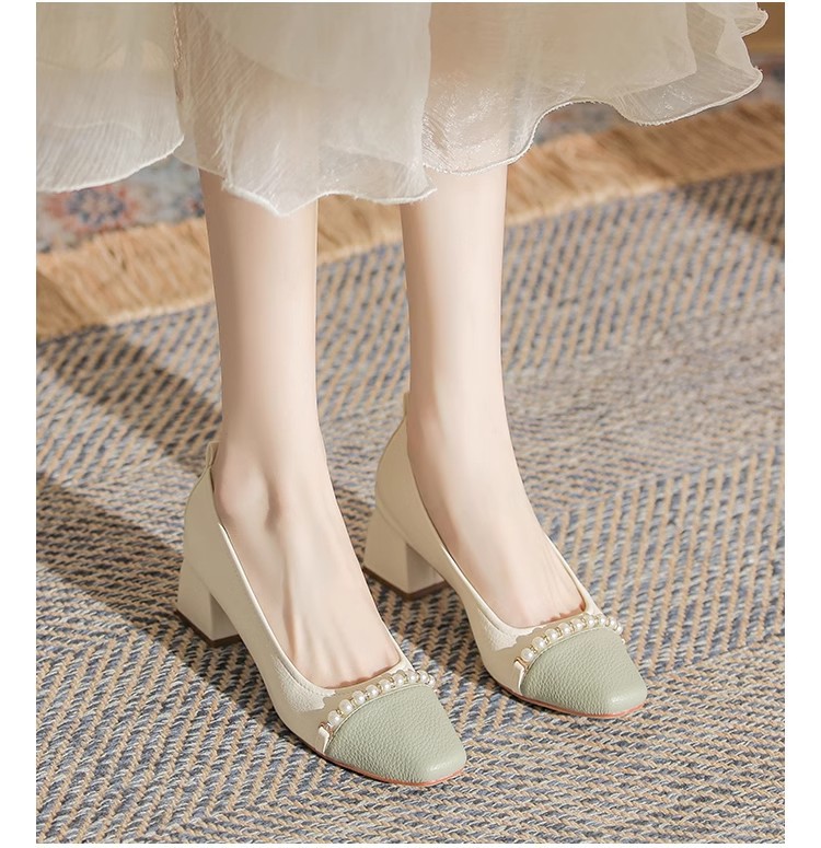2024 New Small Fragrant French High Thick Heels Gentle Pearl Color Blocked Retro Mary Jane Single Shoes