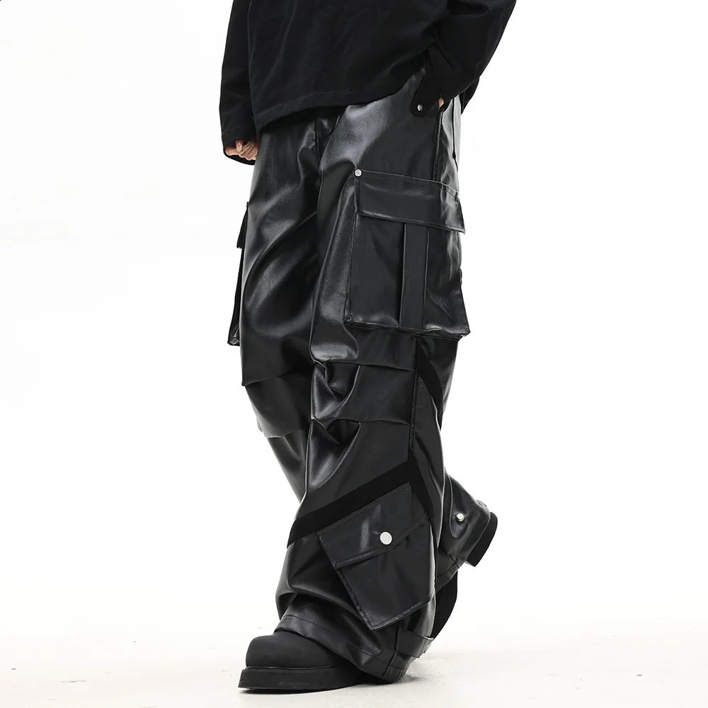 Product leather pants for men and women with thick high street pleat n multi pocket loose straight leg pants 240913