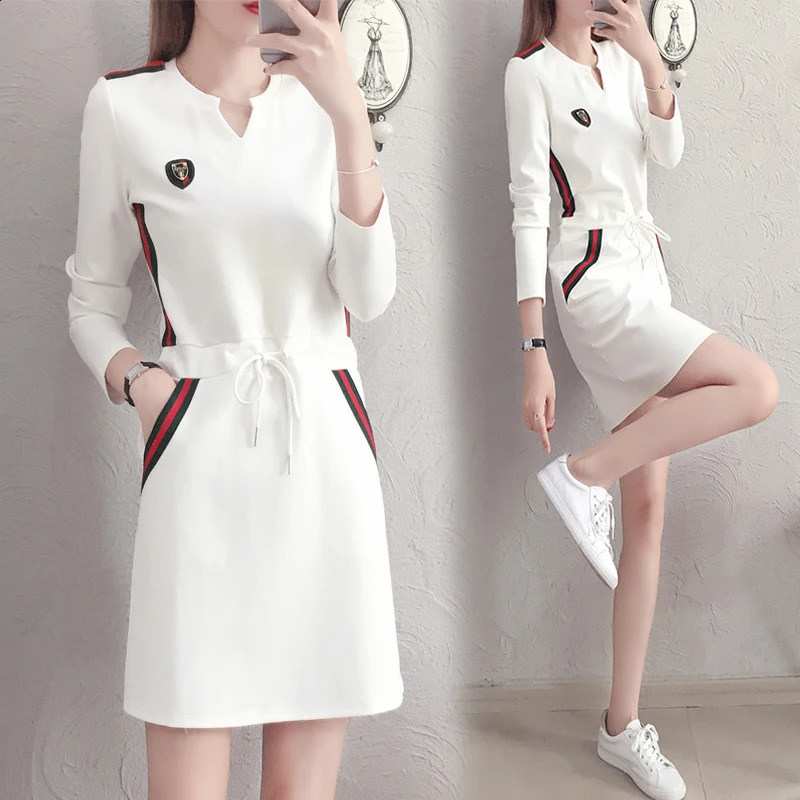 Office ladies elegant and fashionable dress autumn fashion pocket Vneck floral womens striped vest 240913