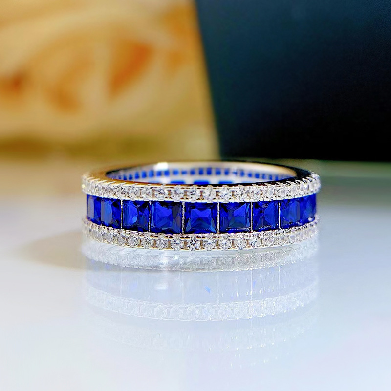 2024 Choucong Gorgeous Handamde Jewelry Real 100% Sterg Sier Princess Cut Sapphire Moissanite Dia Party Women Engagement Band Ring Gift
