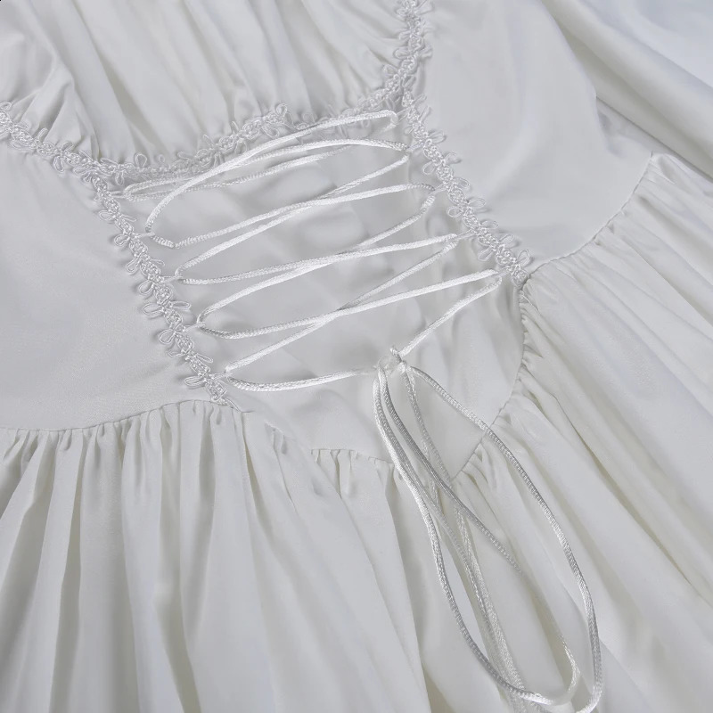 Long sleeved Lolita black dress Gothic aesthetic puff sleeves high waisted retro belt lace decoration party clothing womens 240913