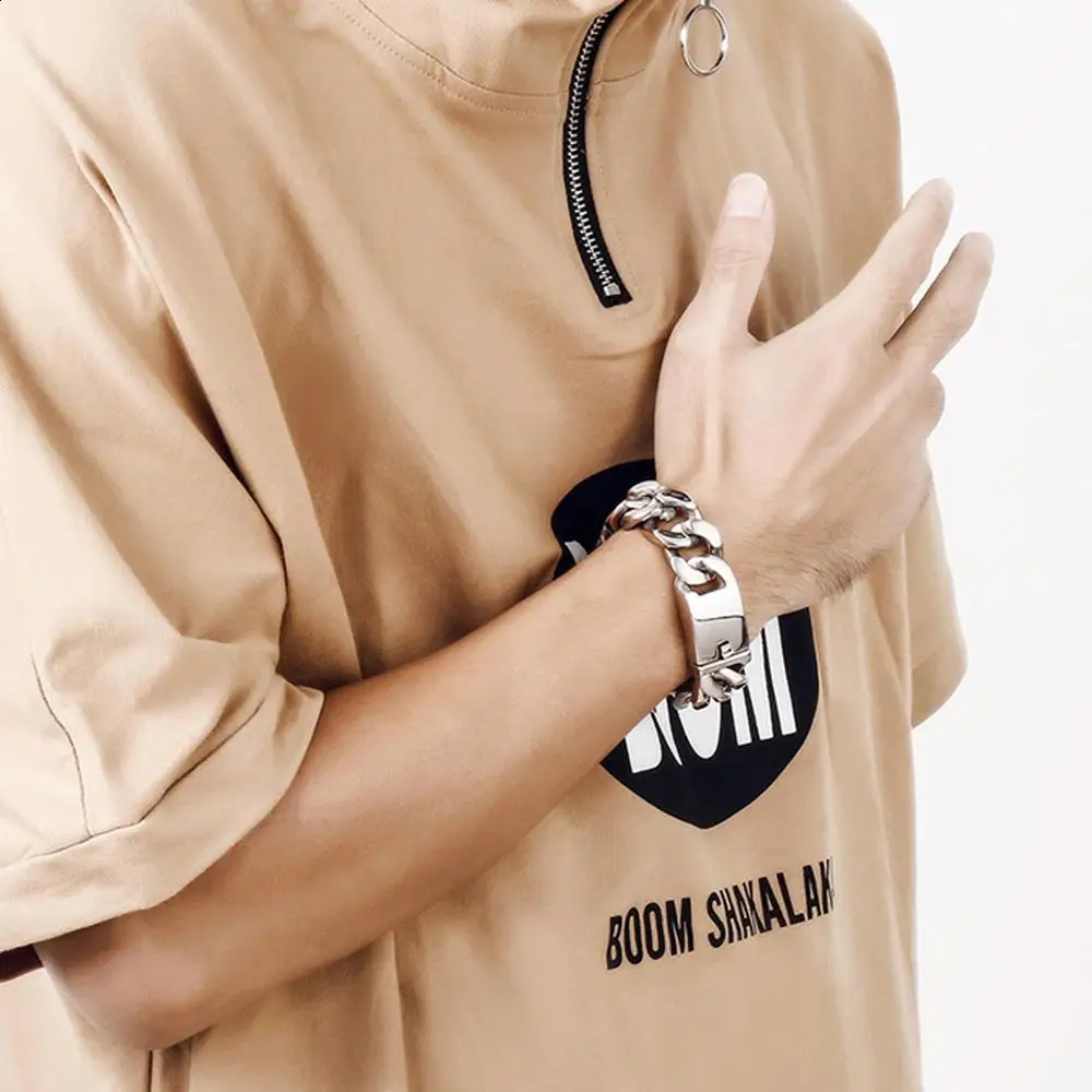 Fashionable mens silver 316L stainless steel curly Cuban chain bracelet with three options for men 240912