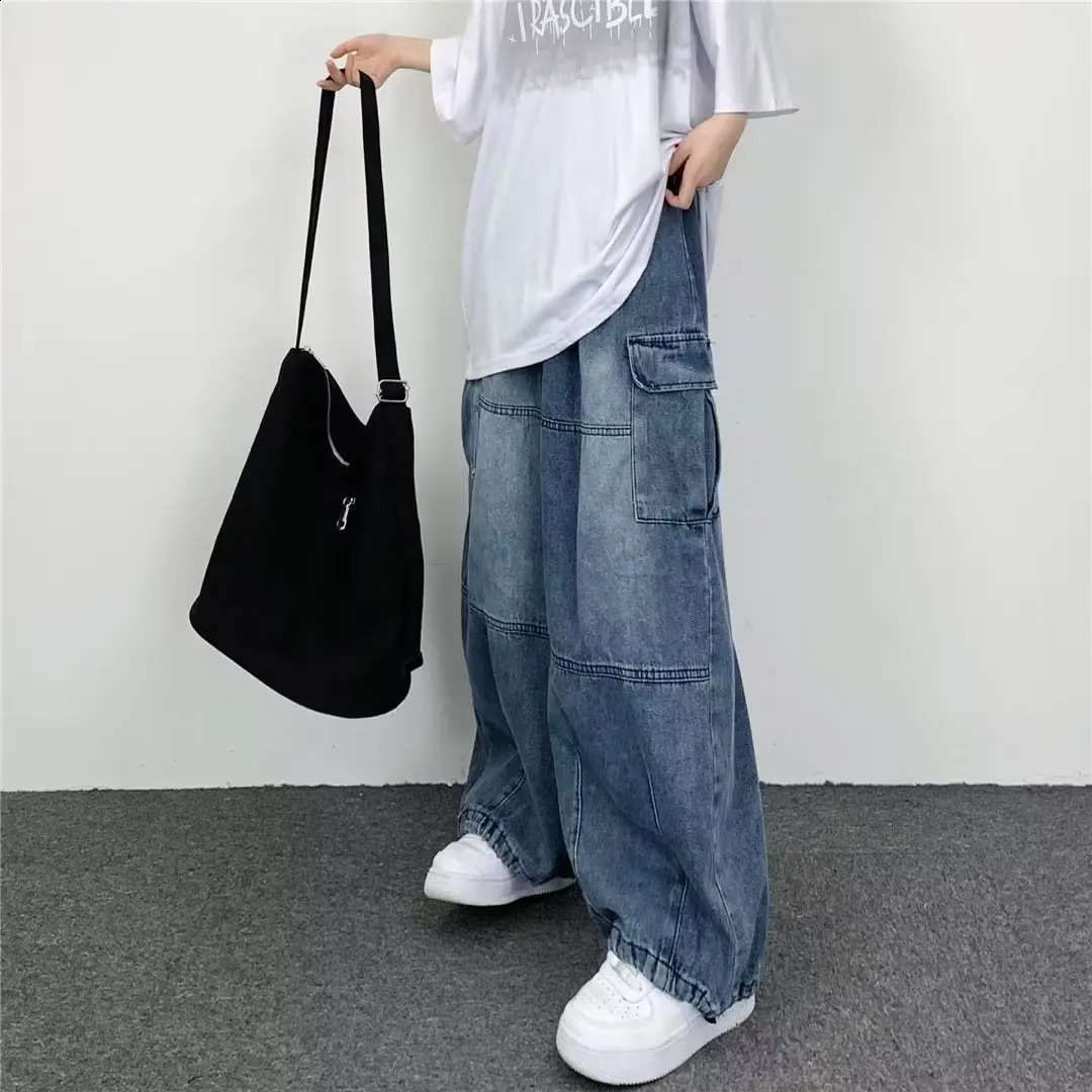 Spring And Autumn Vintage Wide Leg Big Pocket Overalls Men Y2K Neutral Loose Straight Leg Casual High Street Hip Hop Jeans 240911