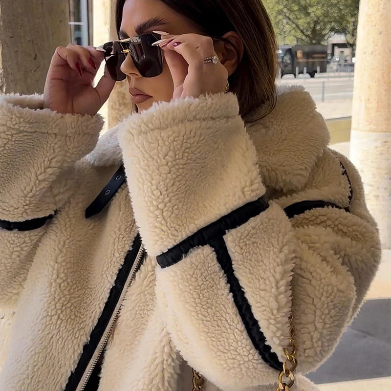 Autumn Winter Fashion Teddy Bear Fur Coat Women Thick Warm Shearling Faux Fur Jacket Girls Motorcycle Bike Overcoats 240911