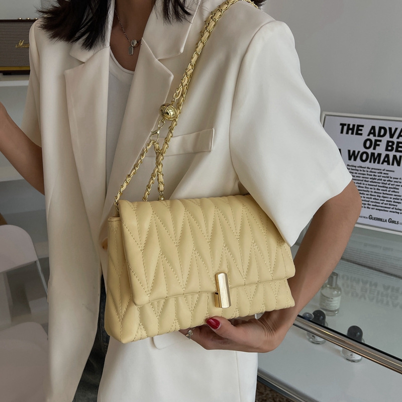Ladies' Korean Luxury Fashion Shoulder Bag Diameter Mesh Chain Crossbody Bag 2025 Summer New Trend Simple High-end Small Square Bag