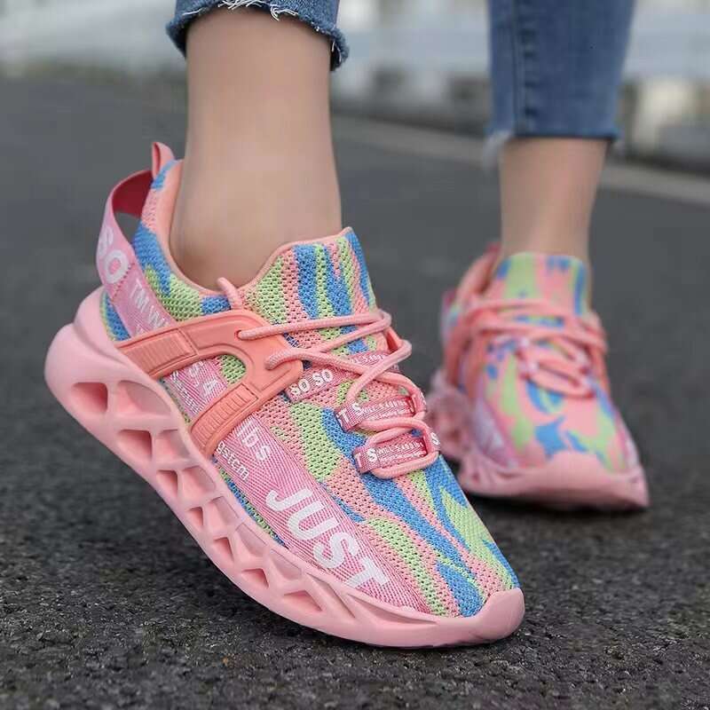 Men's And Women's Casual Sports Comfortable Breathable Mesh Walking Soft Home Tennis Shoes