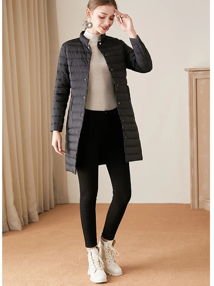 Womens medium to long winded lightweight stand up collar long sleeved down jacket with large pockets high-quality classic autonomous driving 240913