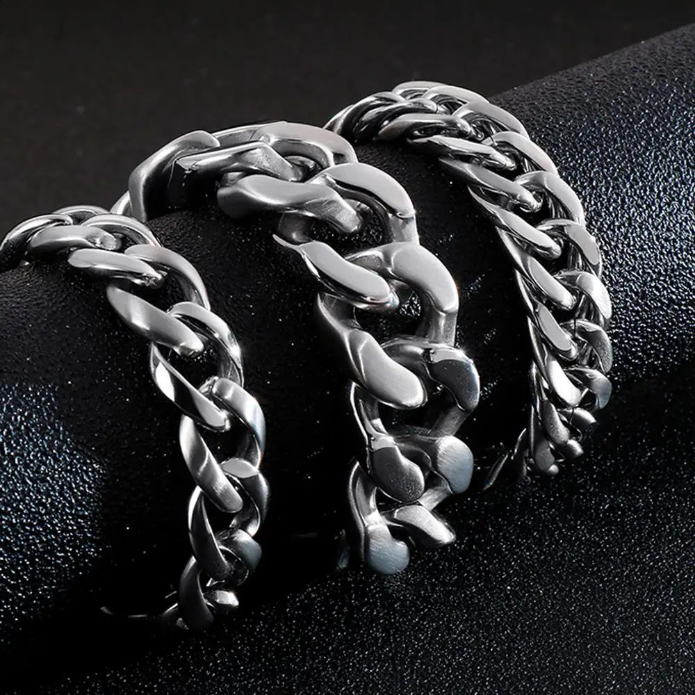 Fashionable mens silver 316L stainless steel curly Cuban chain bracelet with three options for men 240912