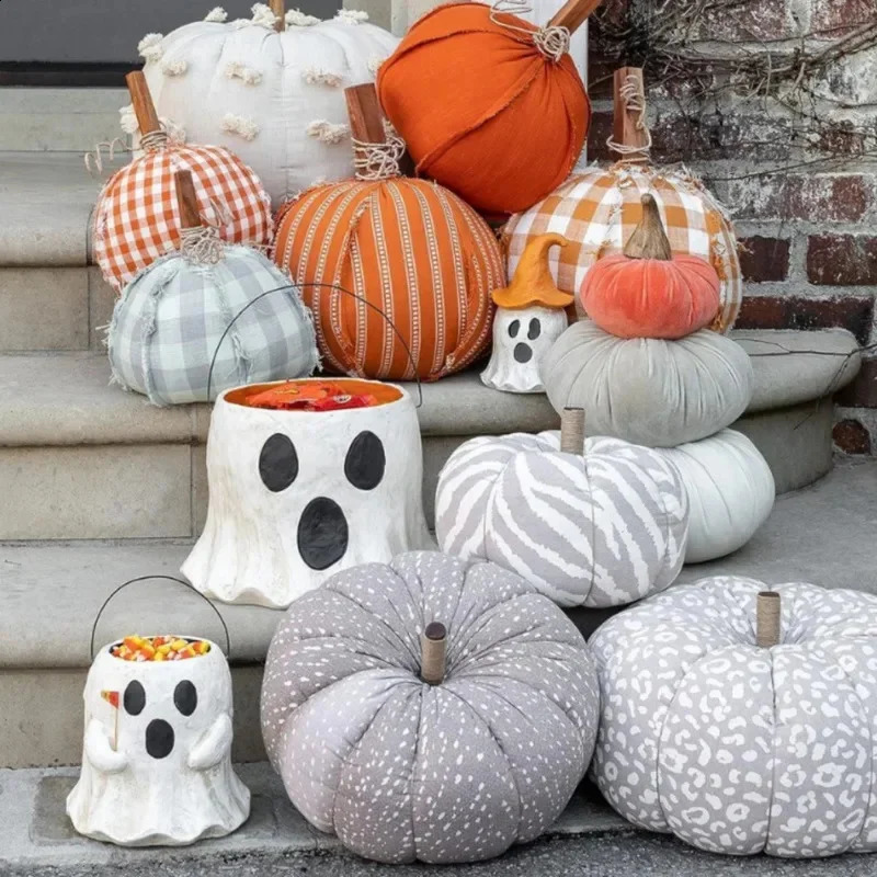 Ghost Candy Bucket Halloween Mud Pie Paper Mache Treat Bucket Halloween Geometric Resin Doorway Courtyard Decoration Gift 240910