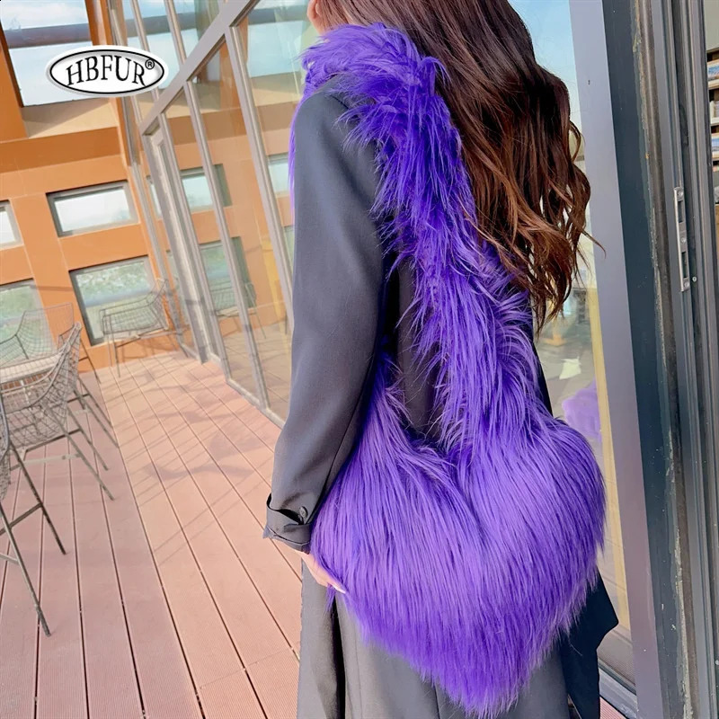 Faux Fur Furry Heat Shoulder Bag Womens er Sweetheart Crossbody Bags Sweet Pink Fur Bag Purses Handbag for Women 240909