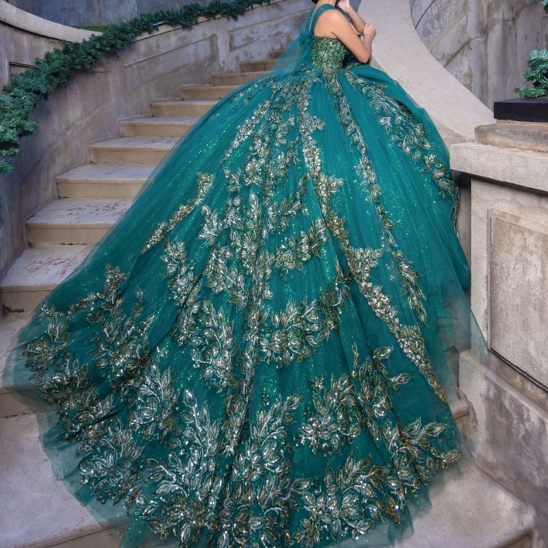 Emerald Green Tassel Ball Gown Quinceanera Dresses Off The Shoulder Sequined Appliques Lace Beads Vestidos De 15 Anos Sweet 16 Dress