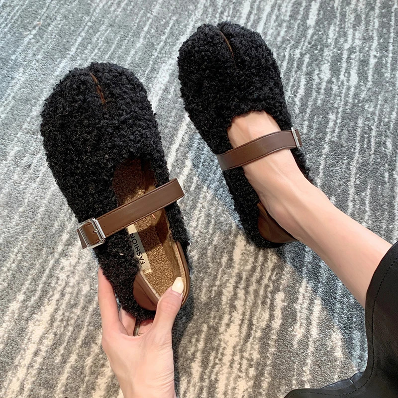 Round toe casual womens shoes autumn Loafers fur shallow mouth boat autumn Moccasin elastic buckle belt casual rubber solid Mary 240914