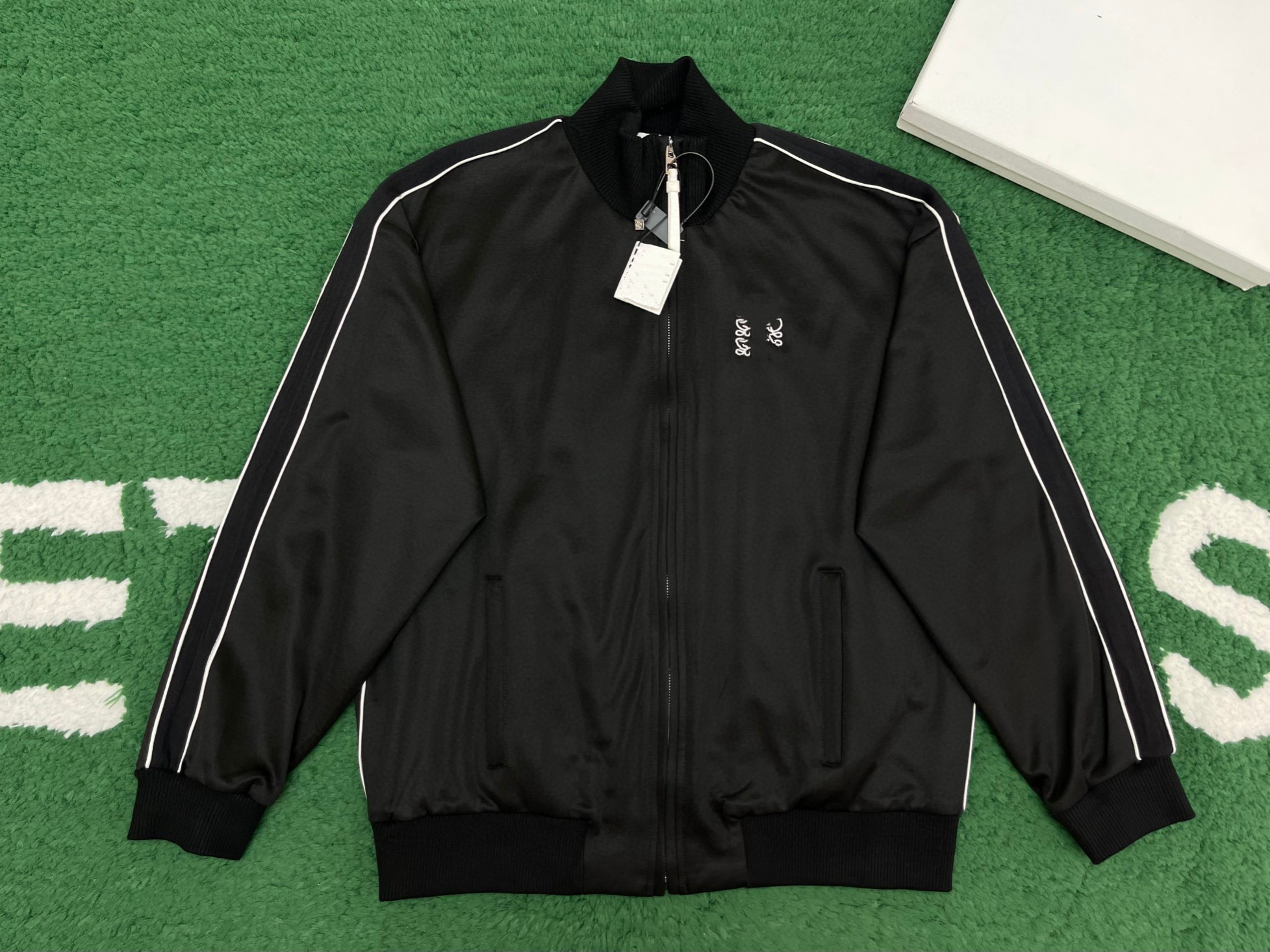 24FW paris italy mens designer jackets tracksuits Casual Street Fashion Pockets Warm Men Women Couple Outwear l0916