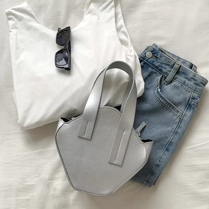 Niche irregular handbag cute womens handbag personalized creative small handbag casual simple shoulder bag 240912