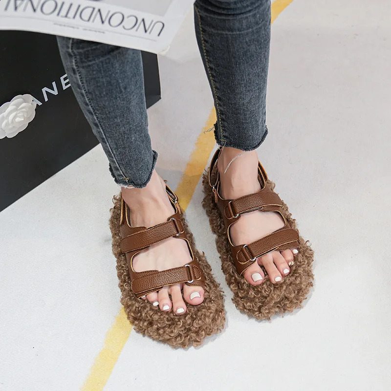 Double belt curly fur sandals womens flat foot pads winter shoes sheepskin sandals 240914