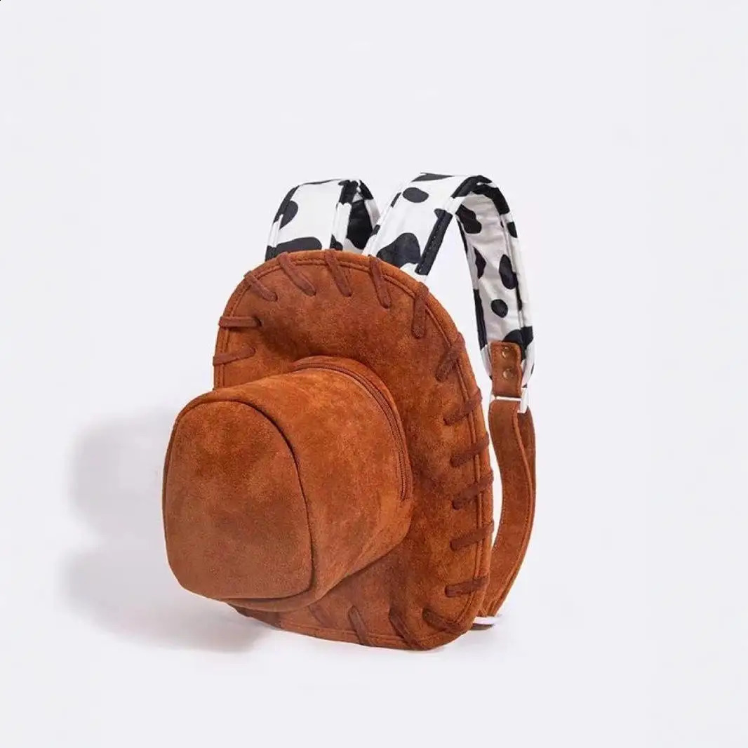 Ins Deign Unisex Cute Cartoon Toy Hat Shape Backpack Adult Punk Cute Creative Cowboy Hat Funny Cosplay Show Bag 240912