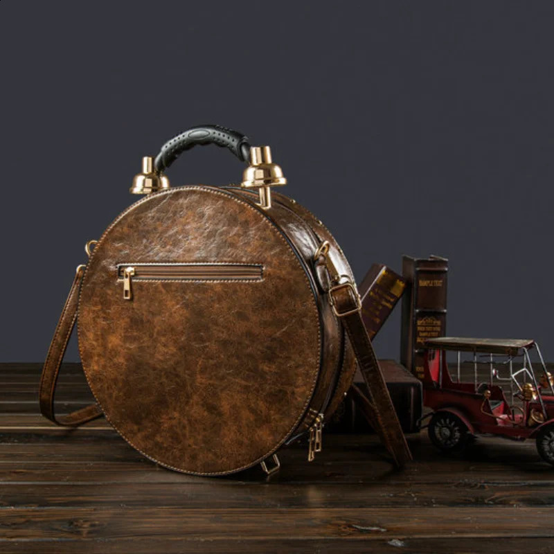 Slanting Crossbody fashion handbag personalized retro creative clock bag simulation niche circular clock shape 240912