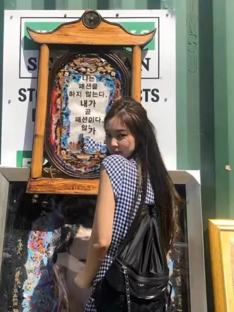 Womens backpack nylon black solid color fashion chain portable fully matched casual Japanese and Korean style retro 240912