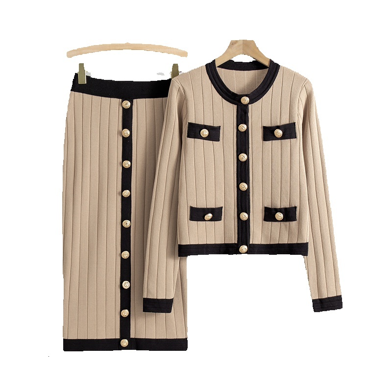 Autumn And Winter Women's 2023 New Korean Style Wear Design Feel Knitted Sweater Slim Half Skirt Two Piece Set