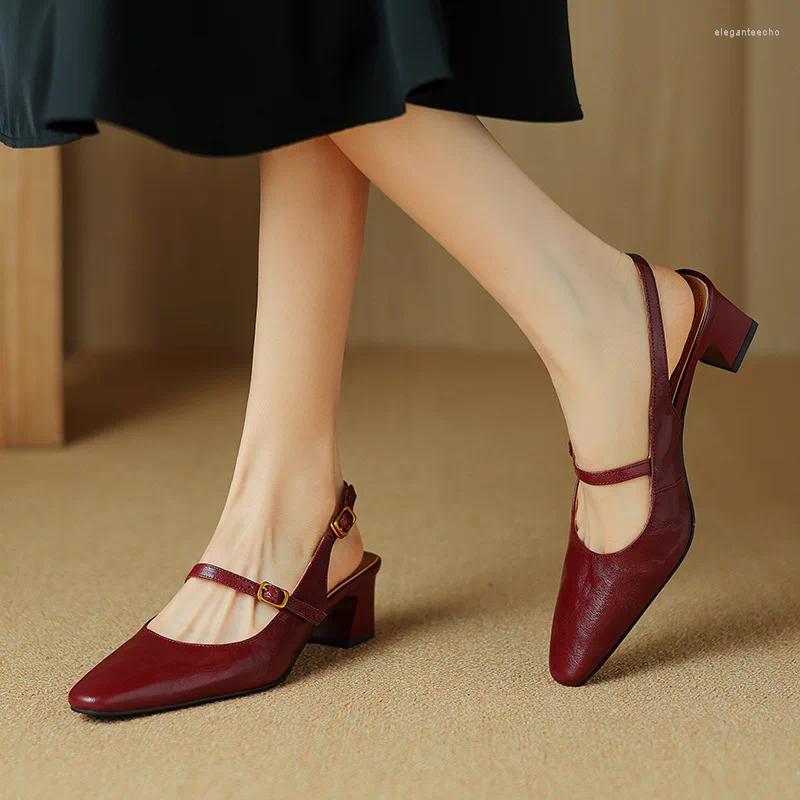 2025 S Fashion Designer Sandals Leisure Sheepskin Back Empty Mary Jane Summer Thick Medium Heeled Round Toe Wrapped For Women