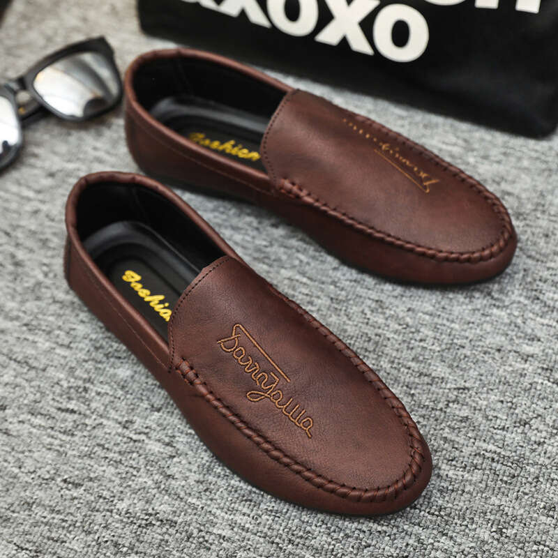 New Men's Loafers Comfortable Flat Casual Men Breathable Moccasins Slip-On Soft Leather Driving Shoes