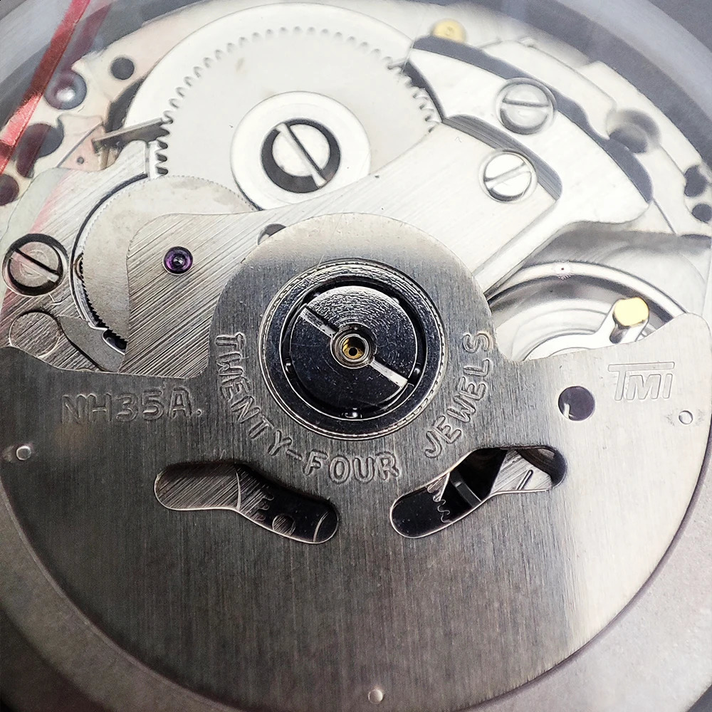 Fashion Casual NH35 Movement Mens Automatic Mechanical Watch Sapphire Glass Waterproof Stainless Steel Luminous Watch 240906