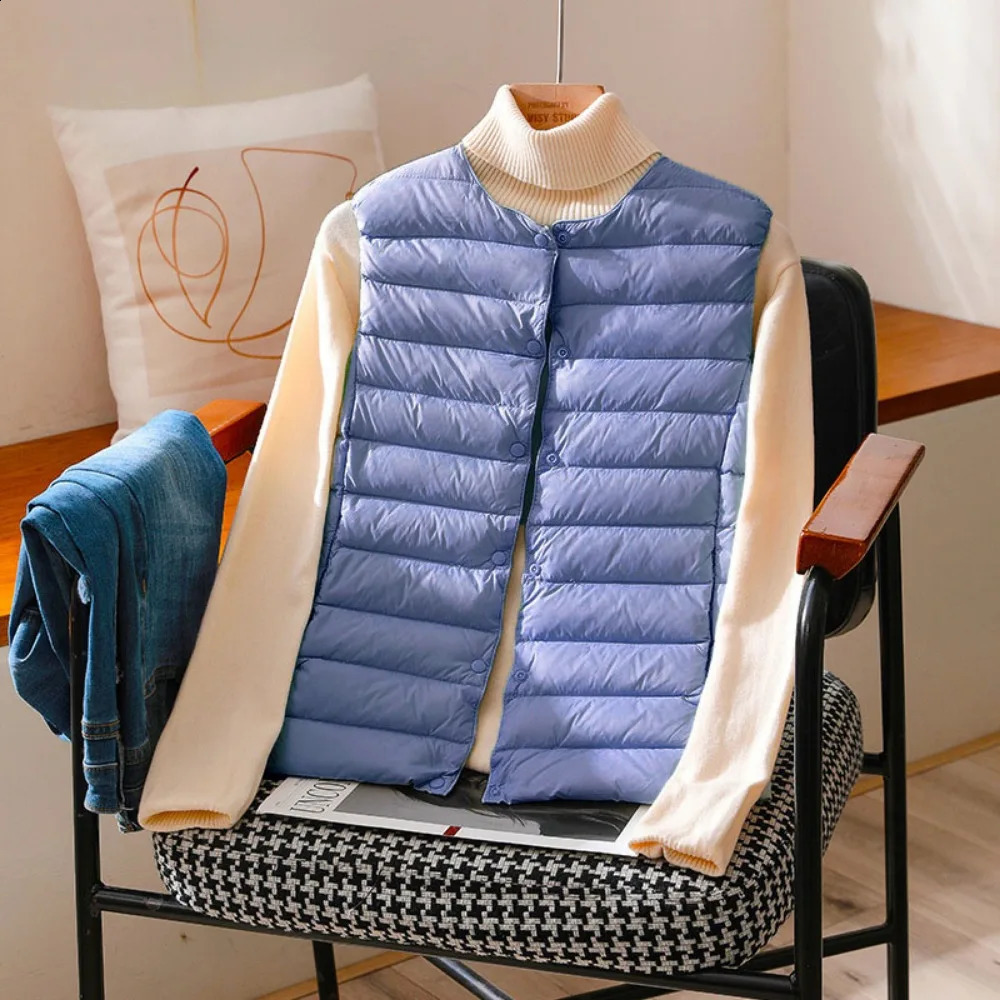Ultralight ultra-thin womens vest down jacket autumn winter white duck down jacket warm waist jacket portable sleeveless down jacket for women 240913