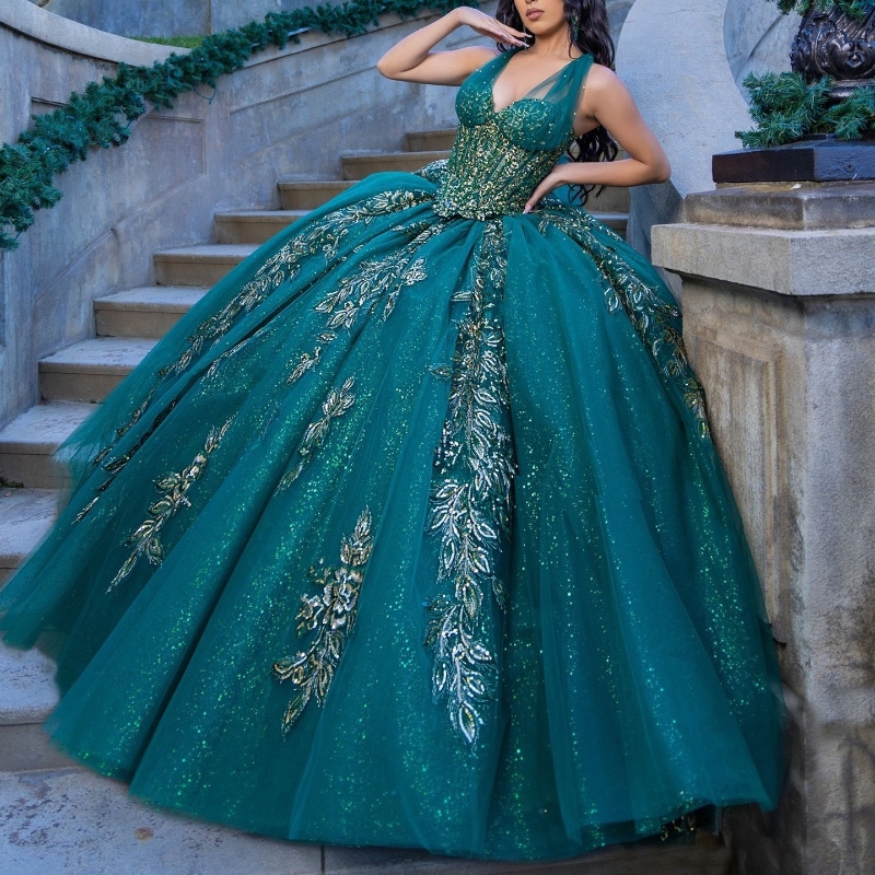 Emerald Green Tassel Ball Gown Quinceanera Dresses Off The Shoulder Sequined Appliques Lace Beads Vestidos De 15 Anos Sweet 16 Dress