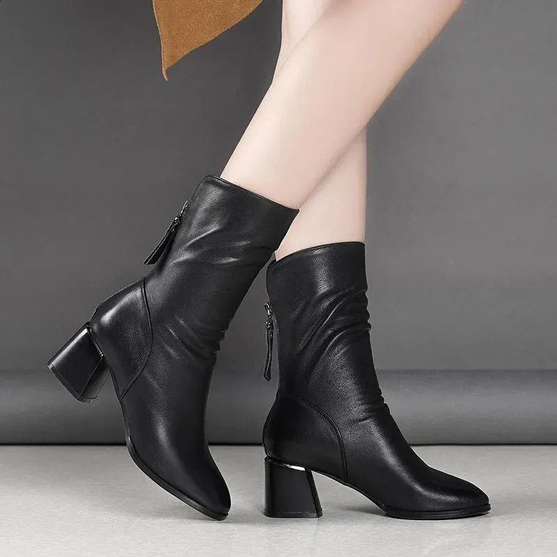 Winter Fashion High Heel Zipper Black Versatile Fashion Boots for Women Comfortable Womens Outerwear Boots 240914