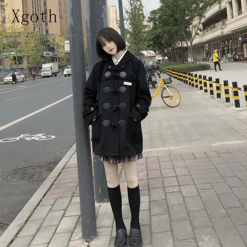 Ladies Coats Autumn/Winter Thickened Warm Solid Hooded Single Row Cow Horn Button Academy Style Woolen Coat Womens Clothing 240909