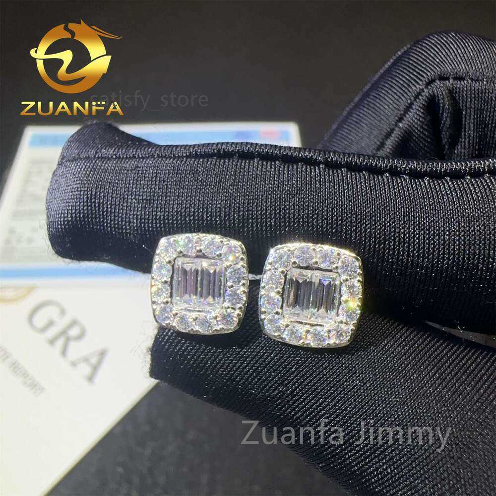 New Designs 14K Solid Real Gold Iced Out Hip Hop Jewelry Baguette Vvs1 Moissanite Diamond Stud Earrings