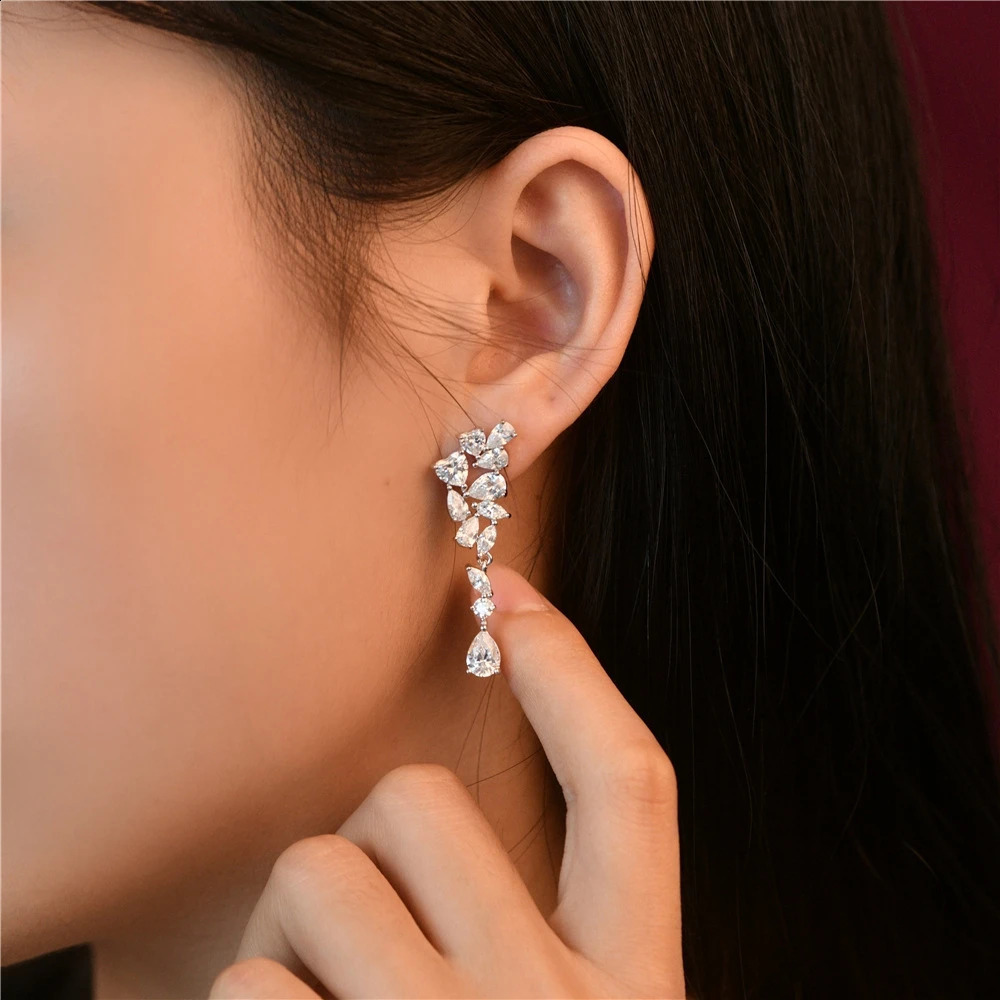 Wong Rain 925 Sterling Silver Pear Lab Sapphire High Carbon Diamonds Gemstone 18K Gold Plated Drop Dangle Earrings Fine Jewelry 240914