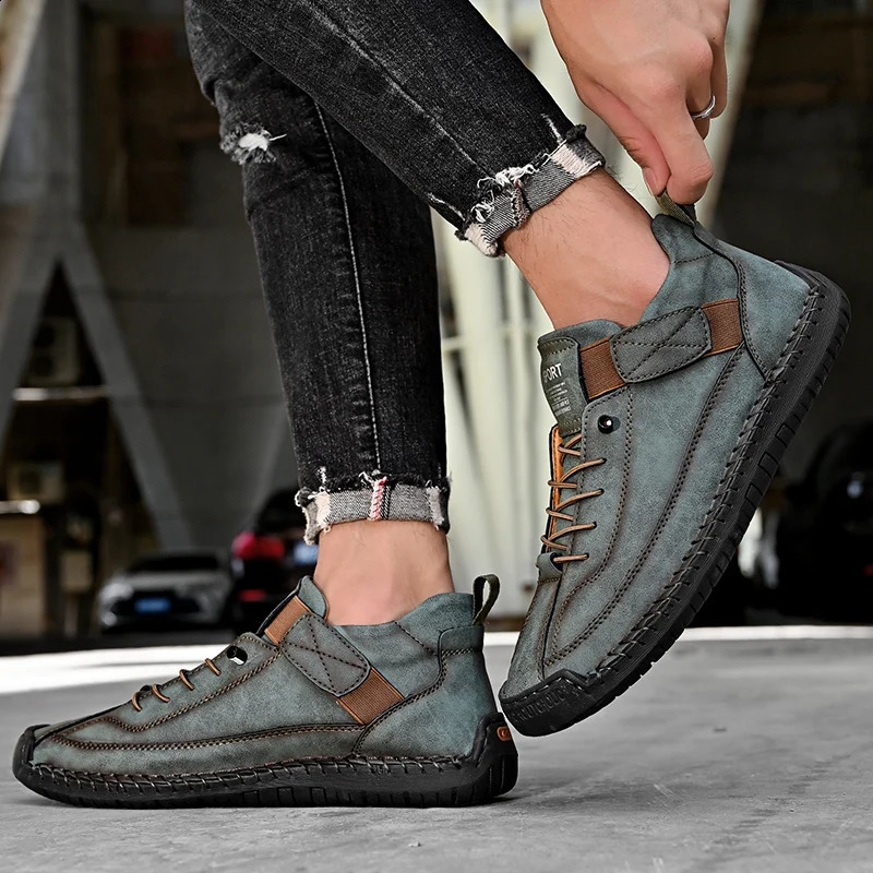 Genuine Leather Men Casual Shoes Breathable Sneakers Fashion British Style Loafers Men er Boat Shoes Zapatos Hombre 240909