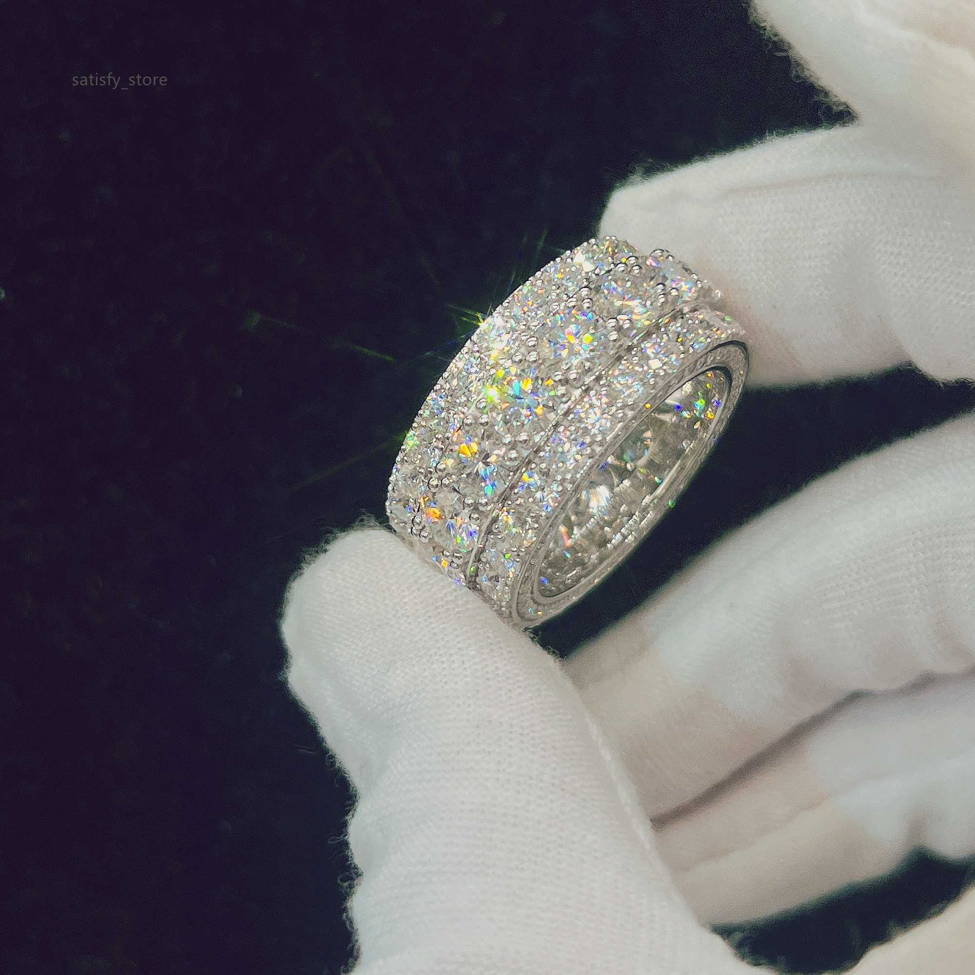 Sterling Silver S925 Classic Women Rings Iced Out VVS Moissanite Diamond Ring