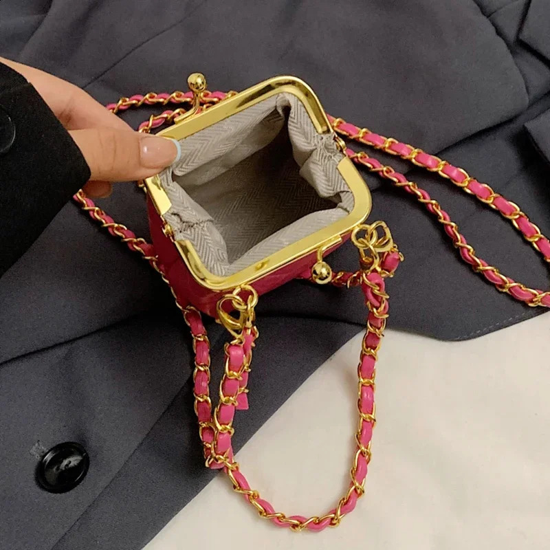 Super Crossbody Bags For Women er Chain Shoulder Coin Mini Purse Clip Lipstick Lady Cute Hobo Bag 240913 a1ab 4