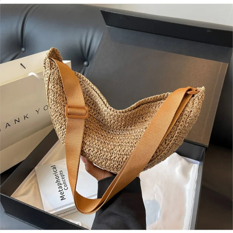 Straw Crossbody Bags Women Fashion Korean Solid Color Handbags Summer Weave Beach Vacation Bag Travel Handbags Female 240913