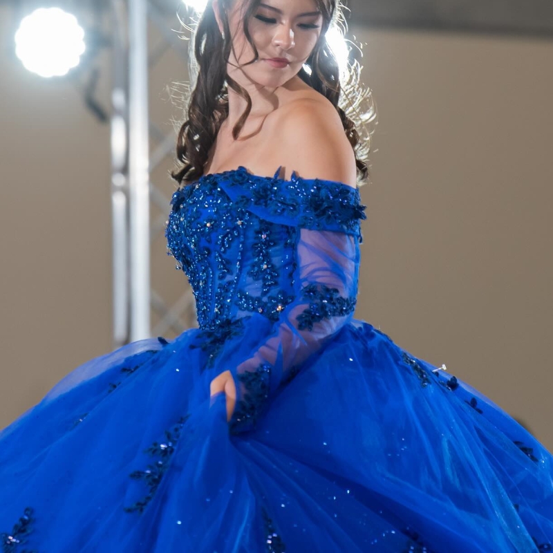 Royal Blue Shiny Quinceanera Dress Ball Gown Off The Shoulder Lace Applique Beaded Tull Corset Sweet 16 Dress Vestido De 15 Anos