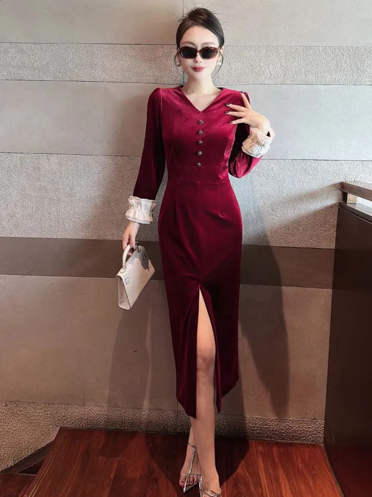 ZJYT Autumn Fashion Retro Midi Velvet Womens Wear ner Long Sleeve Vneck Party Formal Occasion Dress Vestidos 240913