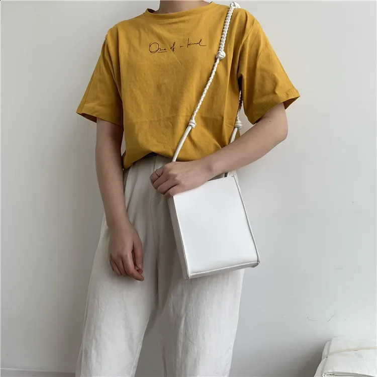 Fashion Womens Clothing Student Diagonal Solid Korean Edition Creative Personalized Bag Womens Trendy Small Bag 240912